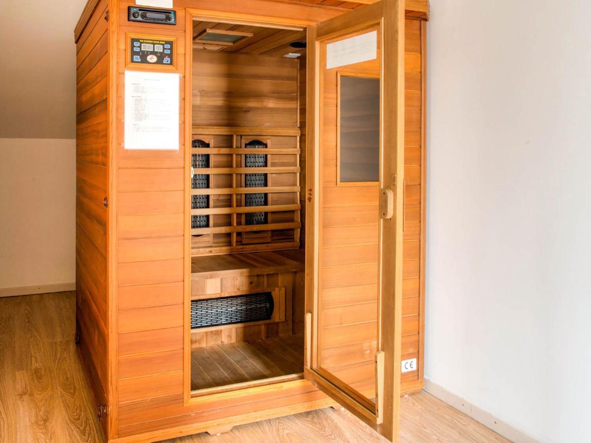 Pleasant With Infrared Sauna Casa vacanze